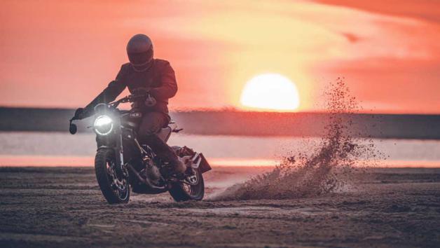 Ετοιμοπαράδοτο το Husqvarna Svartpilen 401 του 2022